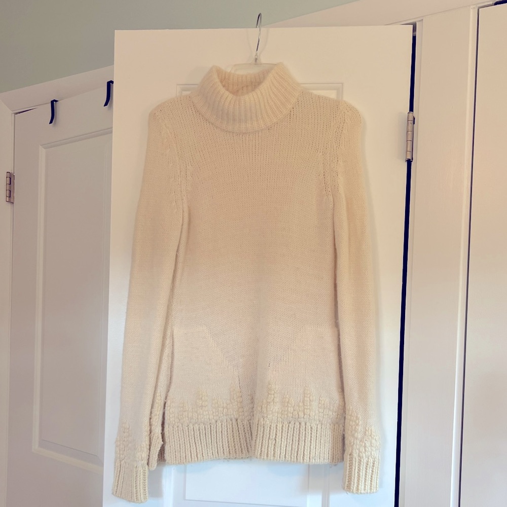 Anthropologie sweater with pockets